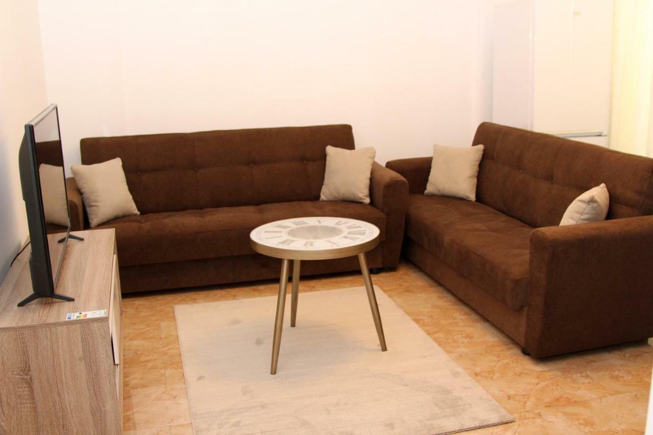 Fiqe Rental Tirana Exterior photo