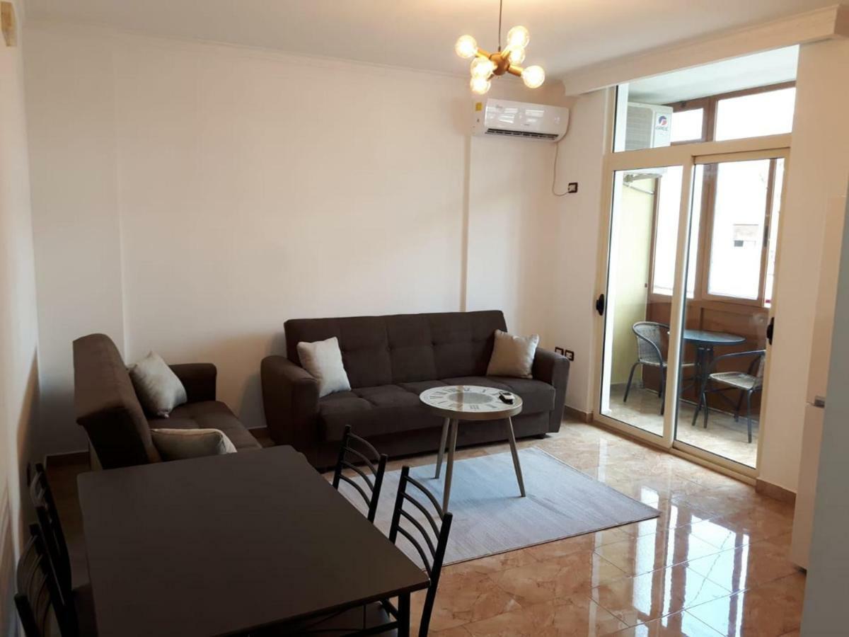 Fiqe Rental Tirana Exterior photo